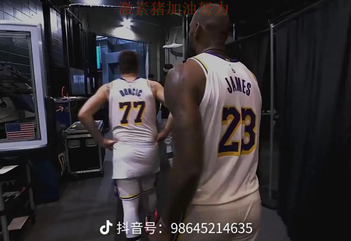 詹姆斯状态回暖更衣室氛围成焦点 詹姆斯状态回暖更衣室氛围成焦点